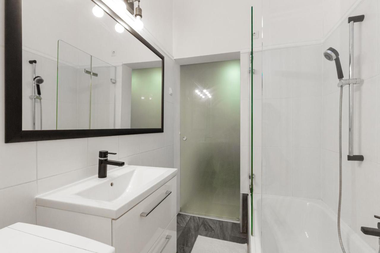 בודפשט Standard Apartment By Hi5-Relax With Style Studio מראה חיצוני תמונה